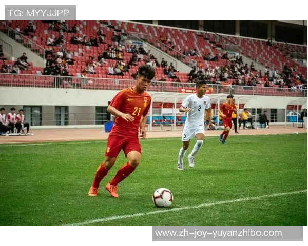 范志足球：探索中国足球的未来与发展之路，激发年轻球员的潜力与梦想